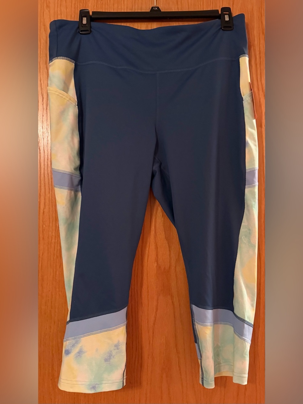 Womens 2X Tek gear Capris Wicking pockets NEW stretch gym workout pants Navy